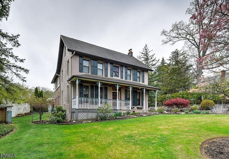 Listing photo 4