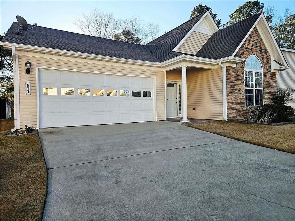 Primary listing photo