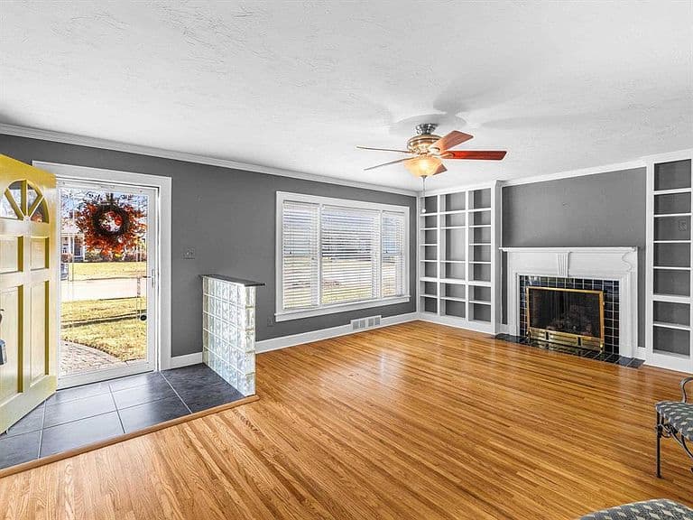 Listing photo 4
