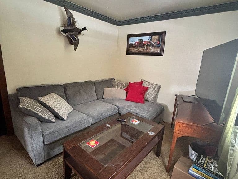 Listing photo 5