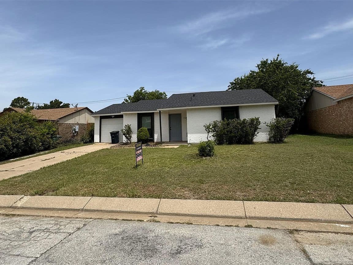 Primary listing photo