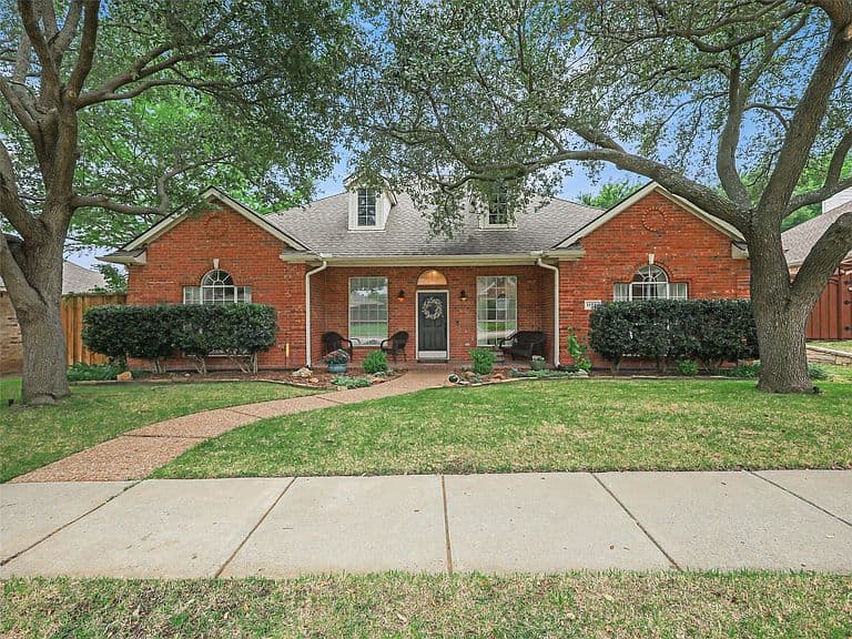 Listing photo 4
