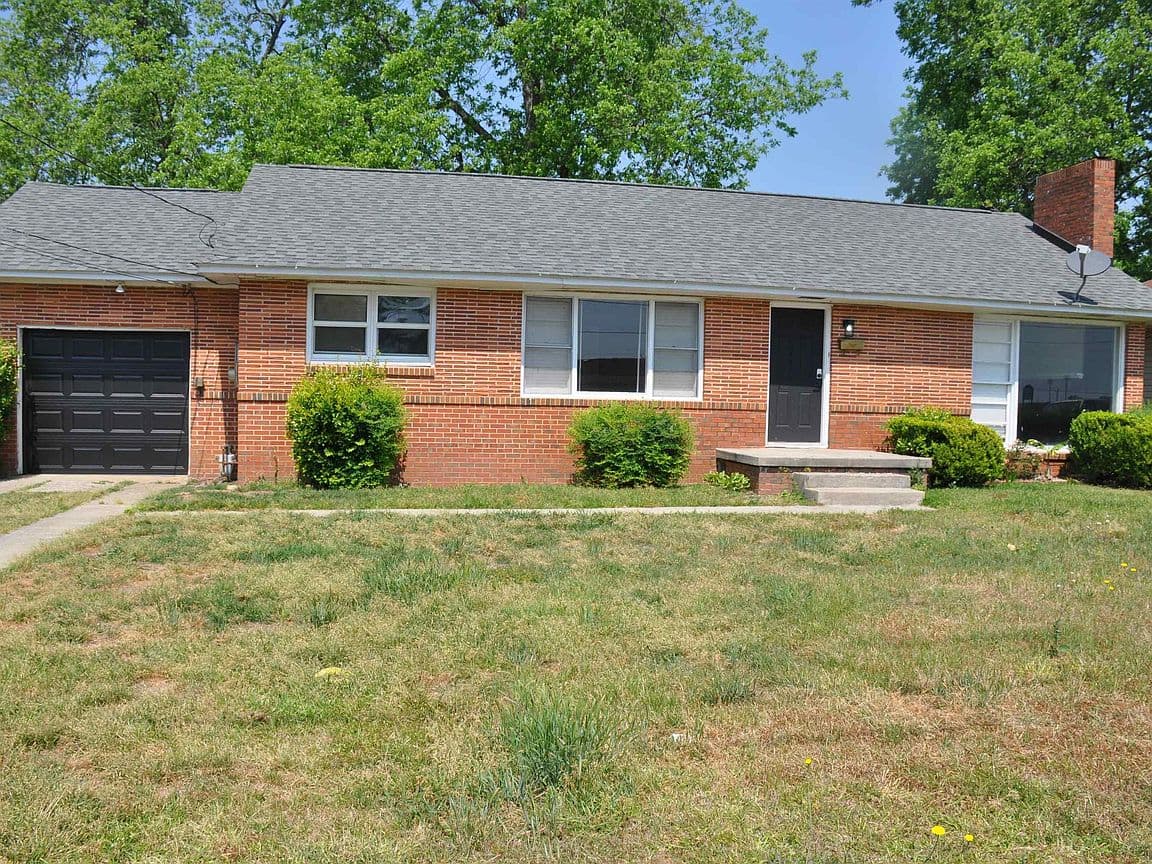 Primary listing photo