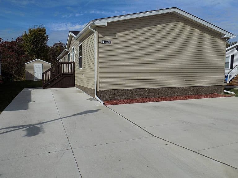 Listing photo