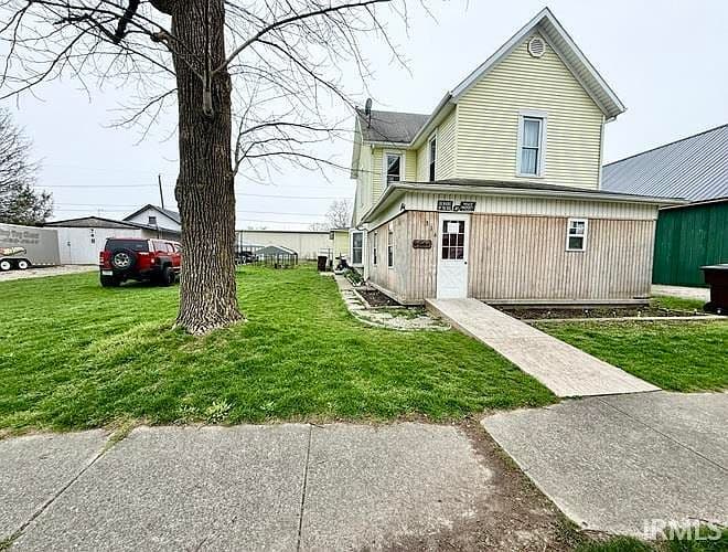 Listing photo 3