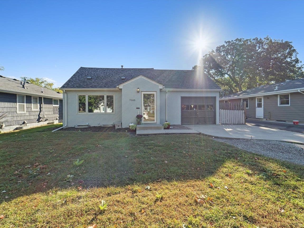 Primary listing photo