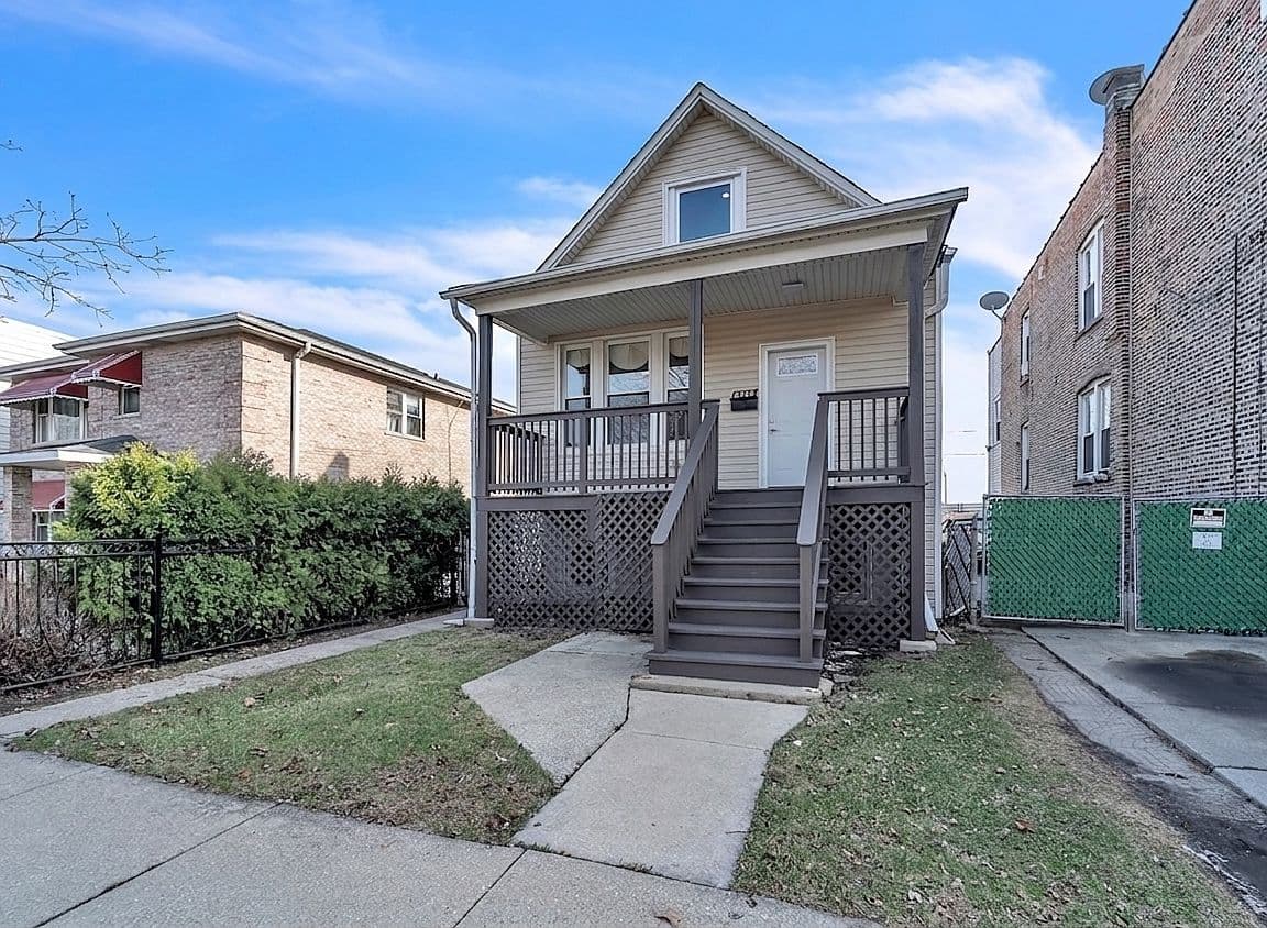Primary listing photo