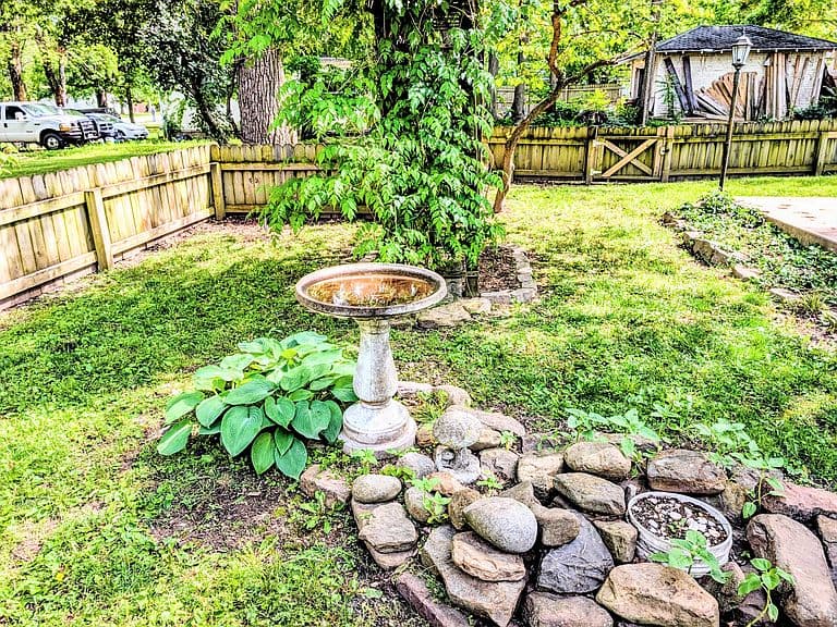 Listing photo 5