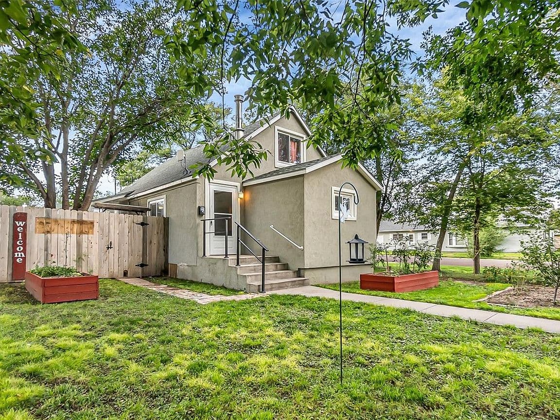 Primary listing photo