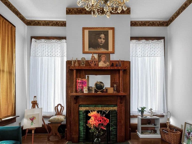 Listing photo 2