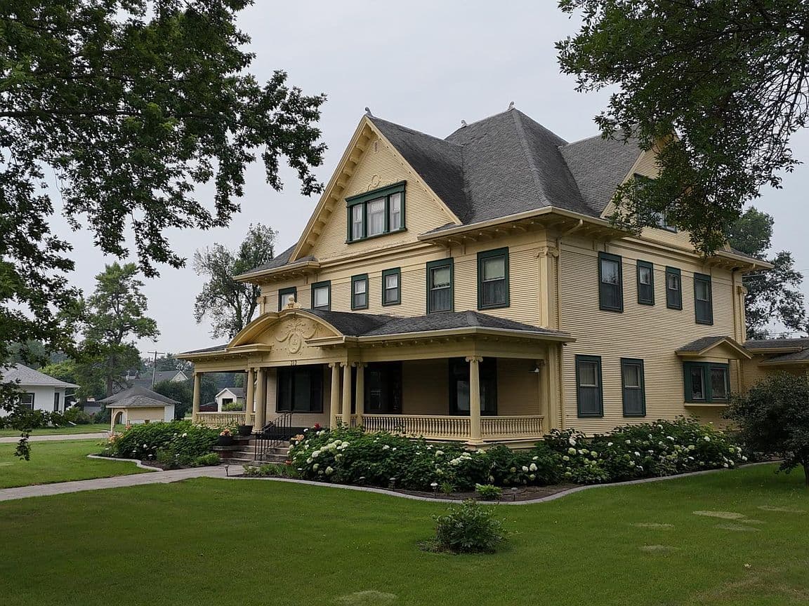 Primary listing photo