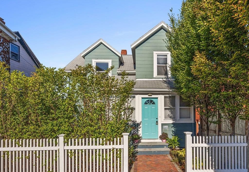 Primary listing photo