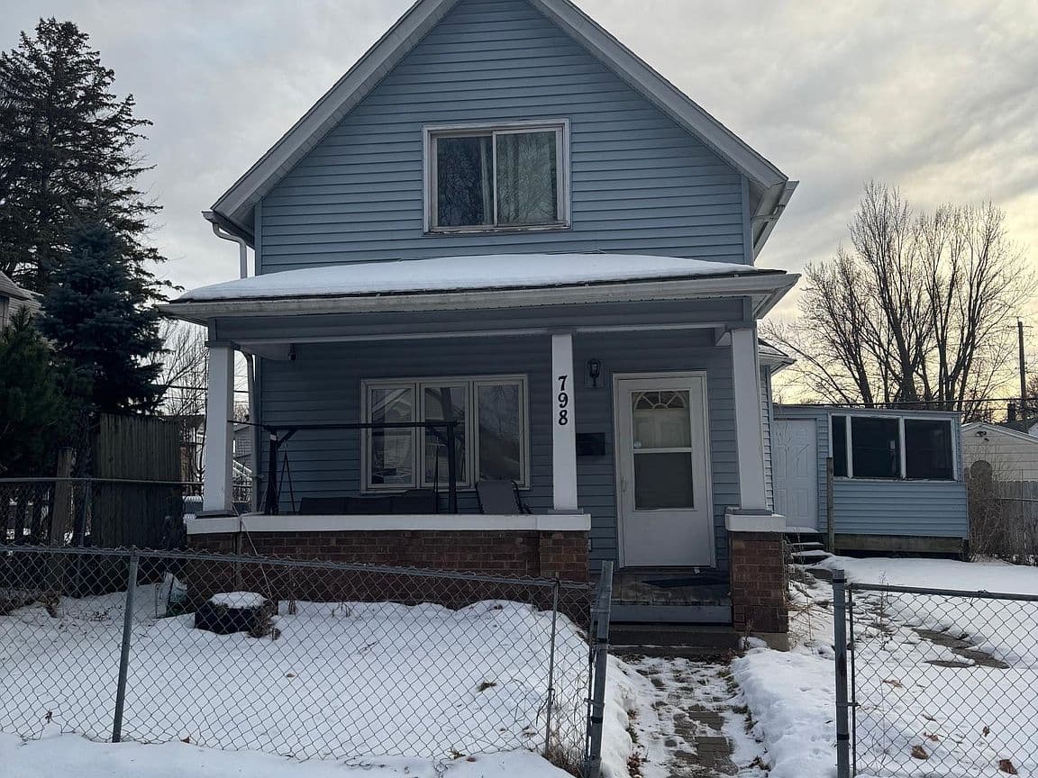 Primary listing photo