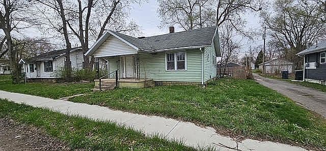Listing photo 5