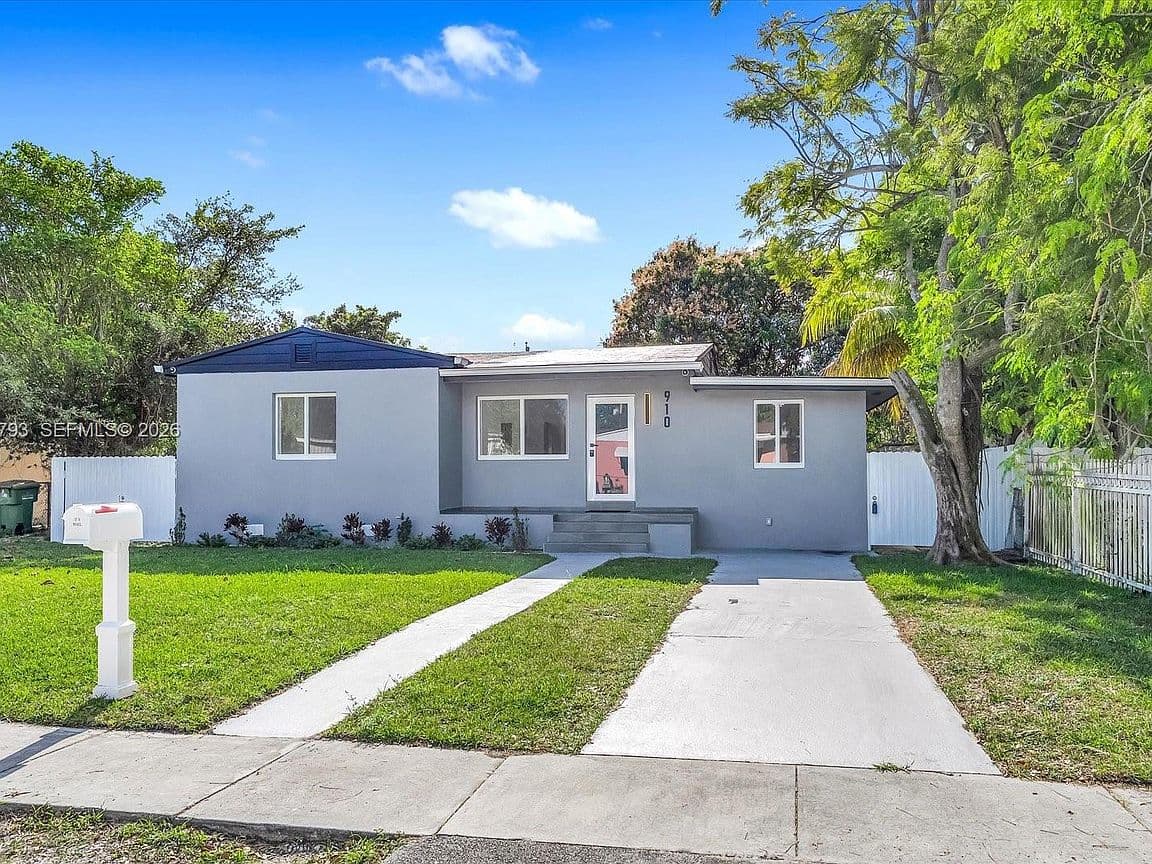 Primary listing photo