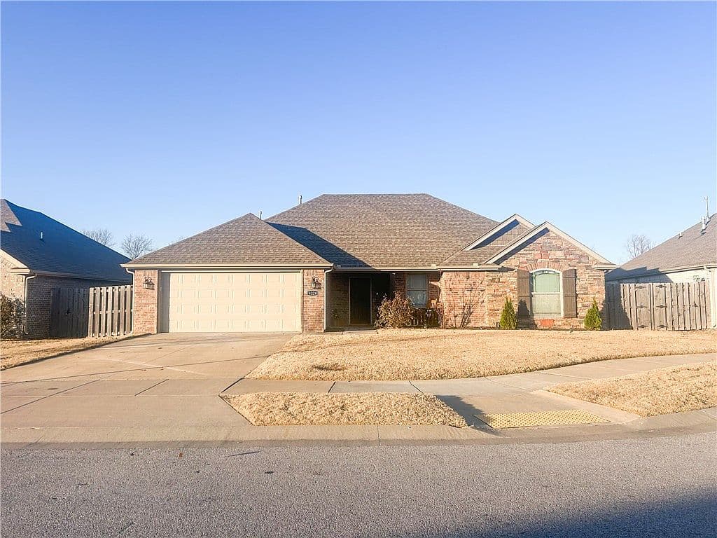 Primary listing photo