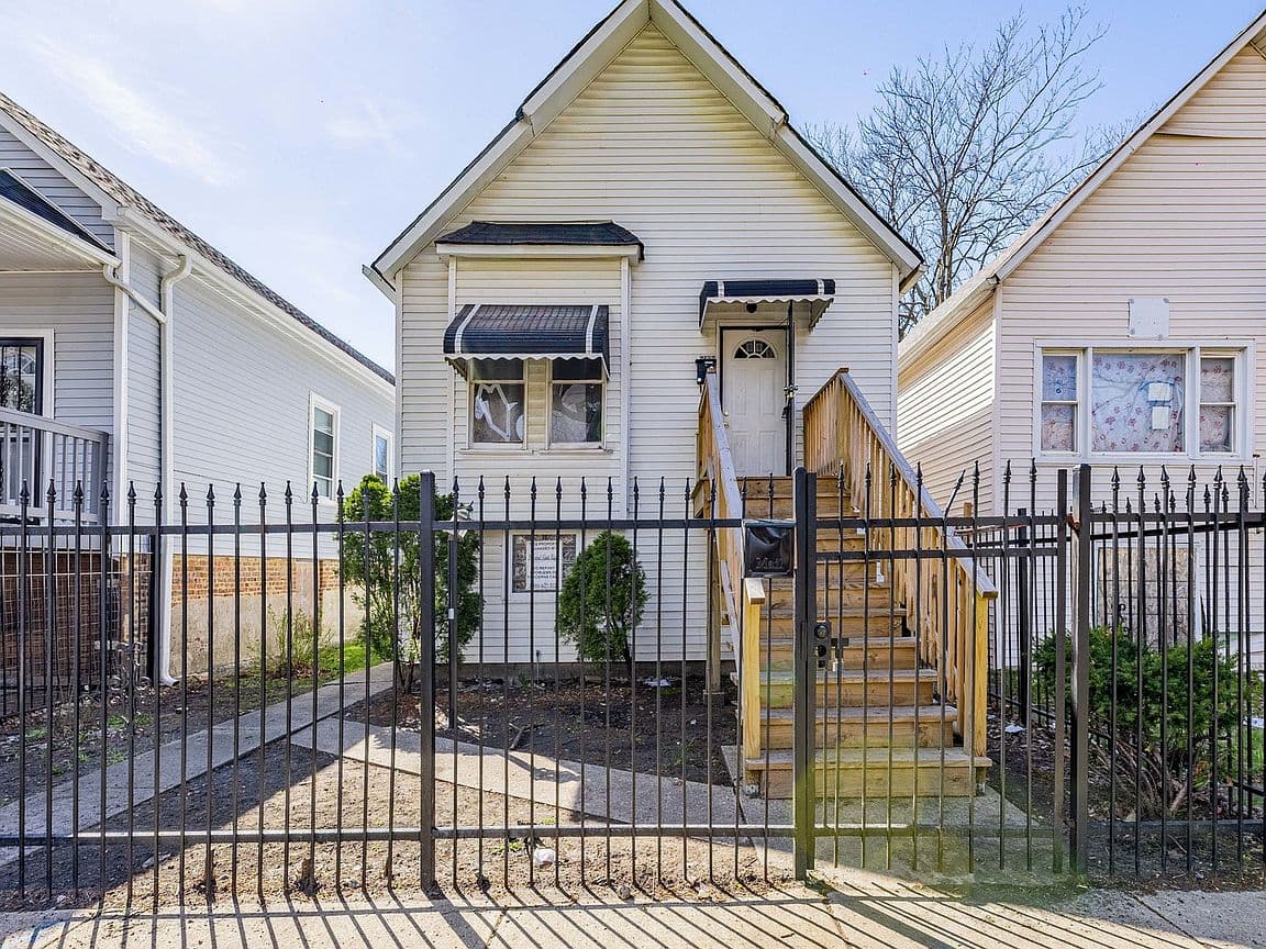 Primary listing photo
