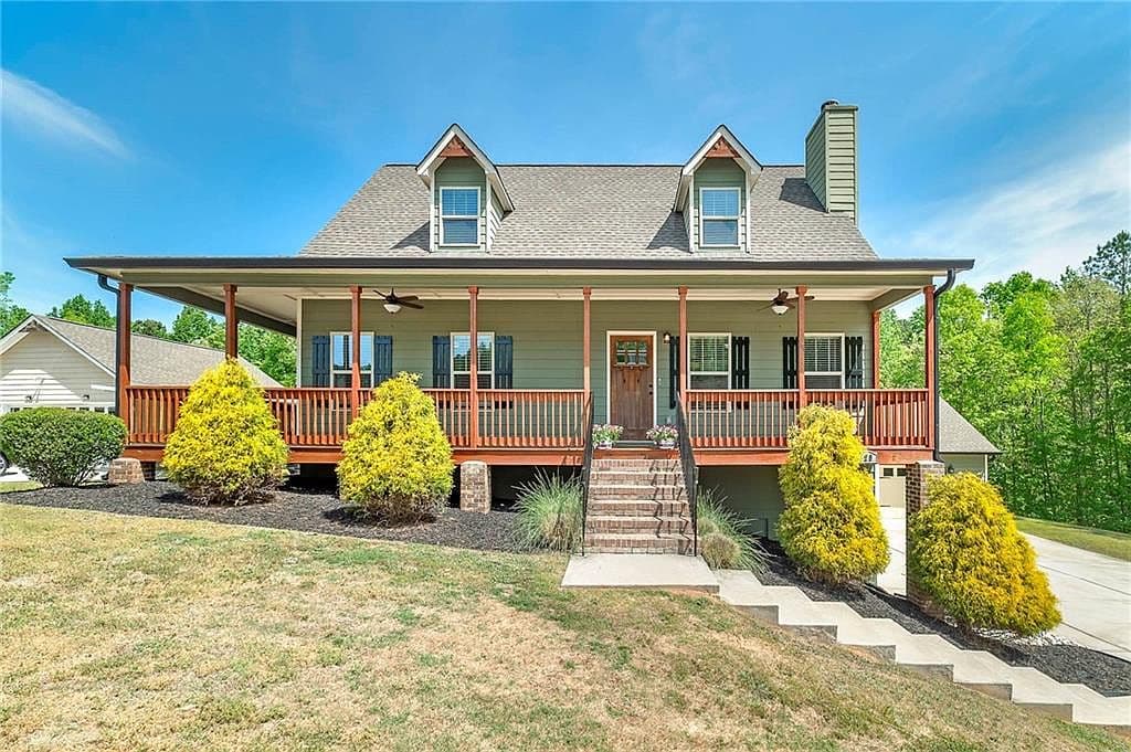 Primary listing photo