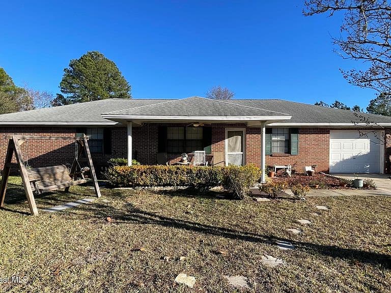 Listing photo
