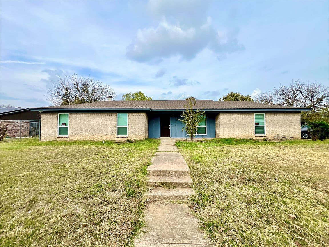 Primary listing photo