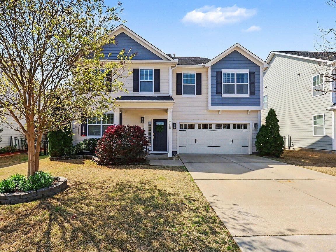 Primary listing photo