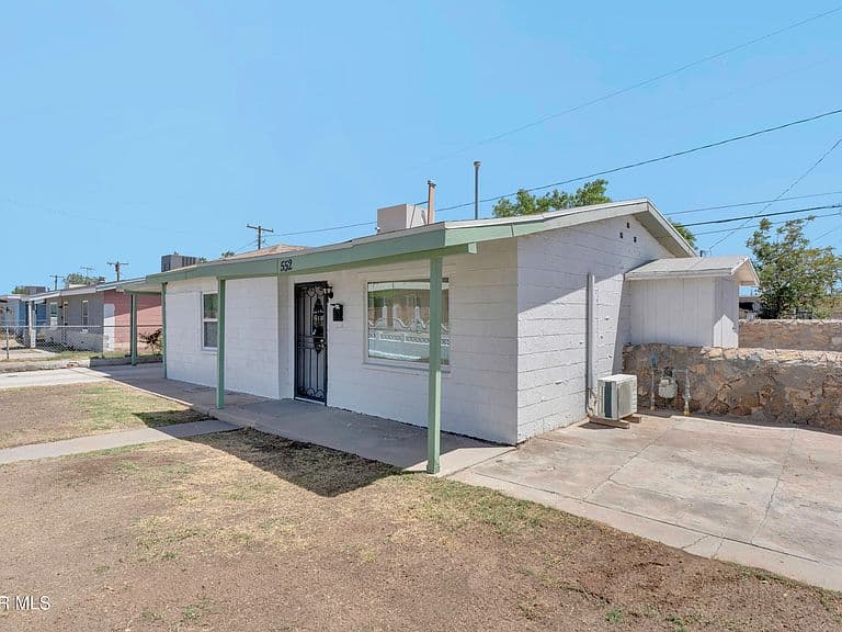 Listing photo 5