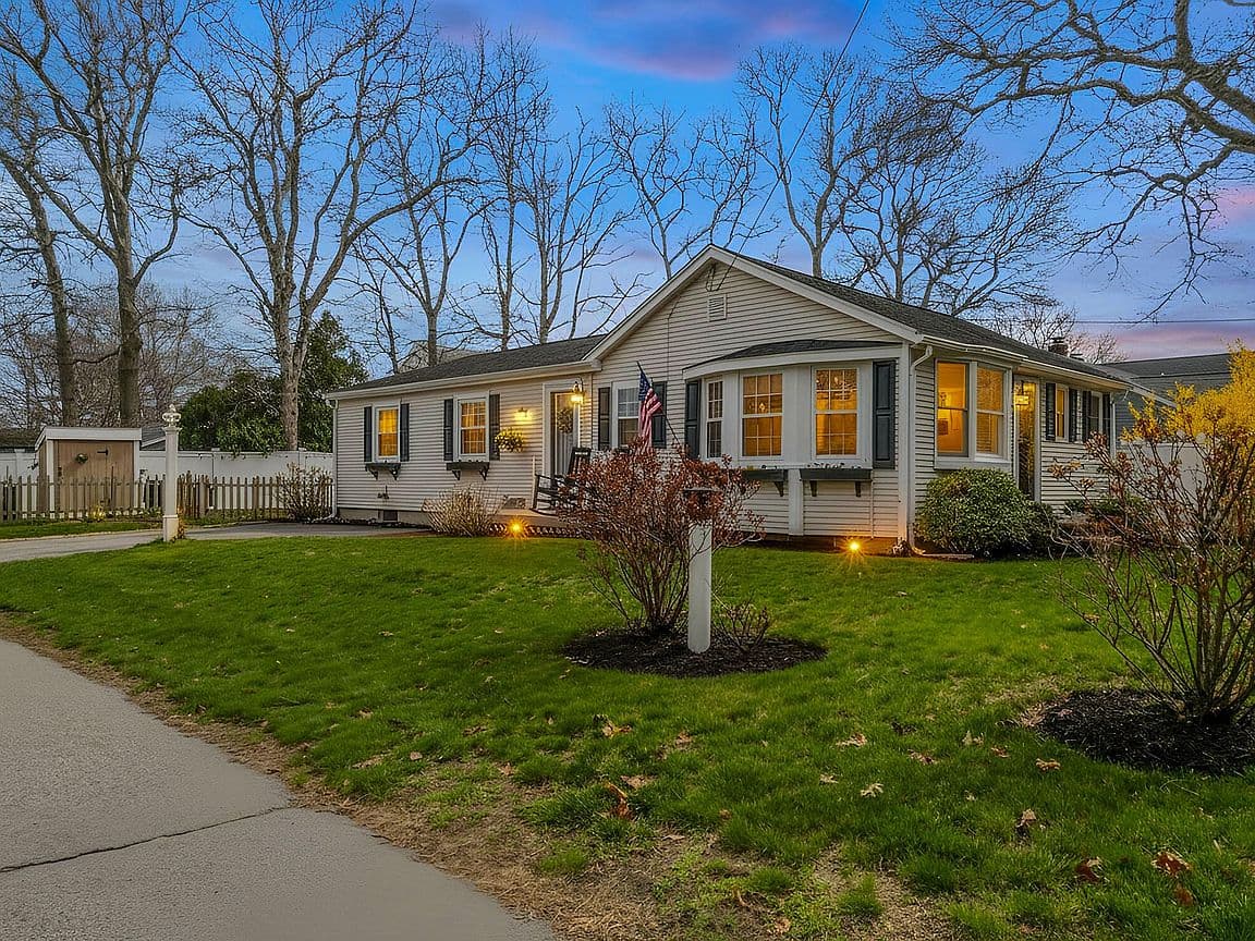 Primary listing photo