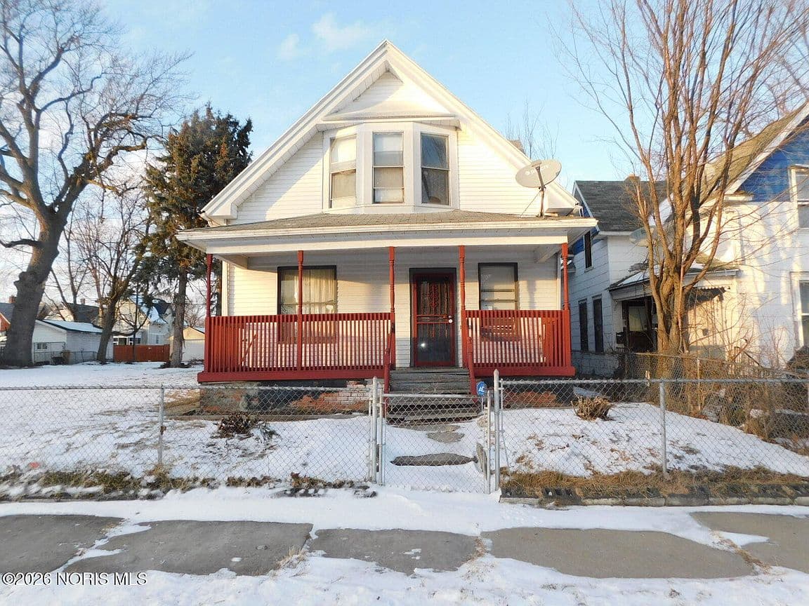 Primary listing photo