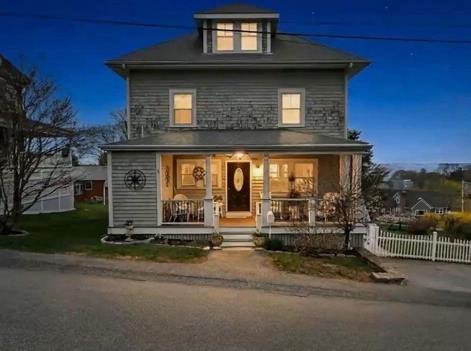 Primary listing photo