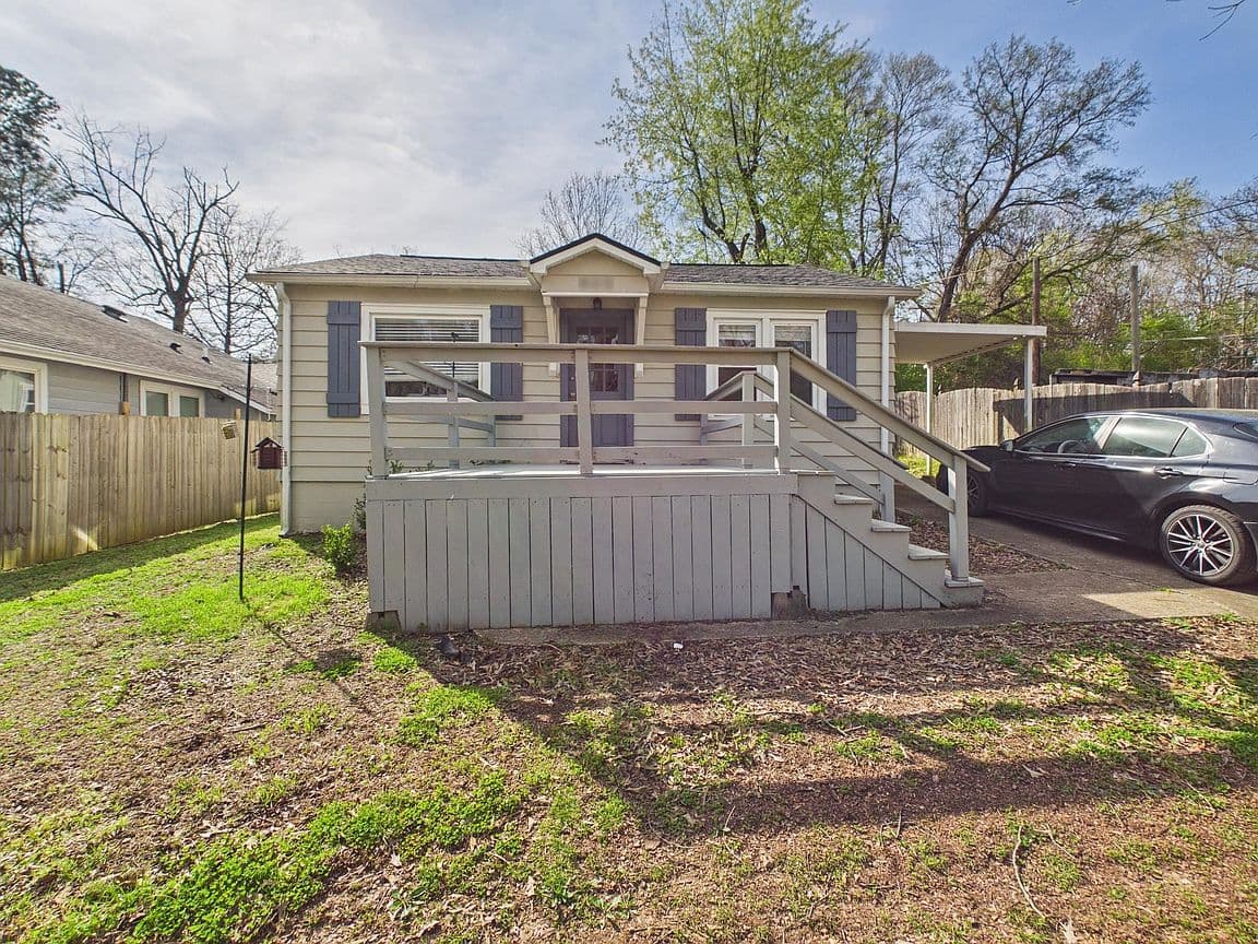 Primary listing photo