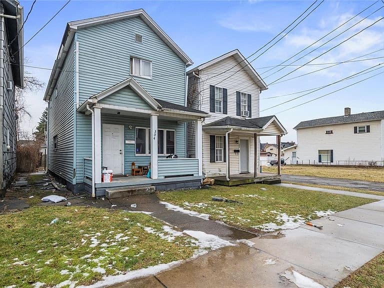 Listing photo 2