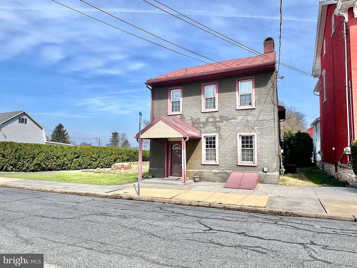 Primary listing photo