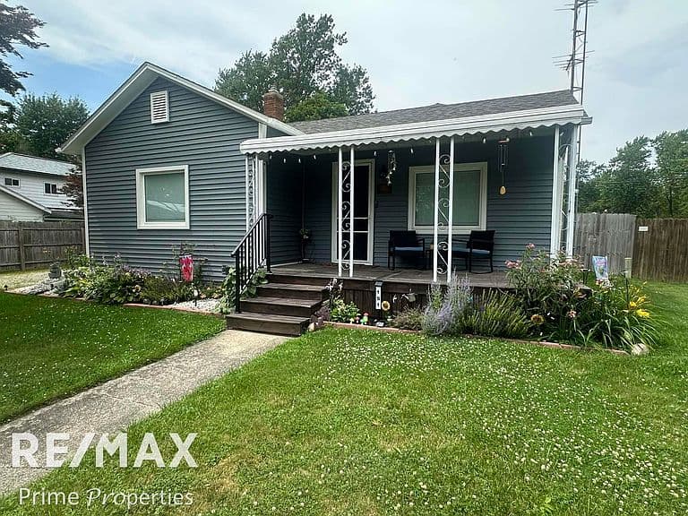 Listing photo