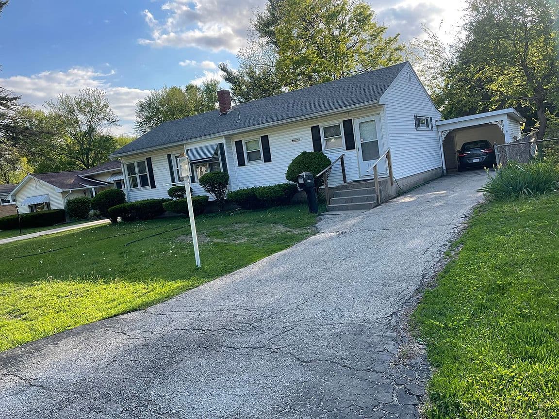 Primary listing photo