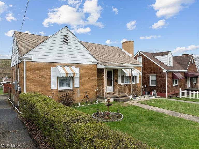 Listing photo 4