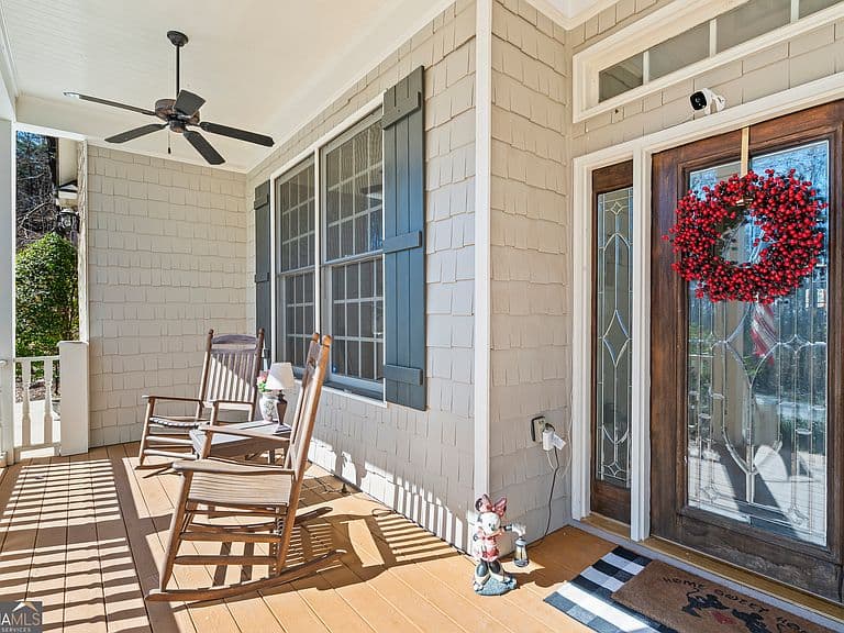 Listing photo 4