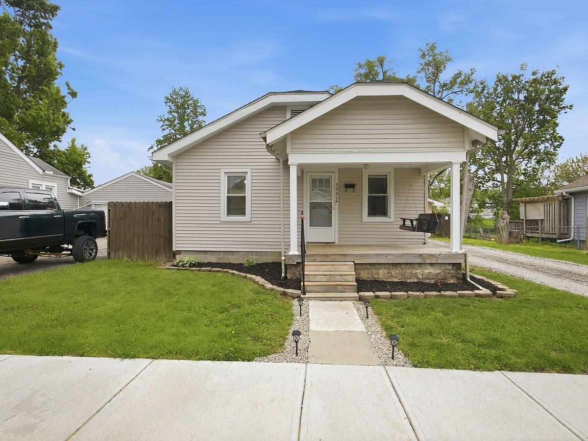 Primary listing photo