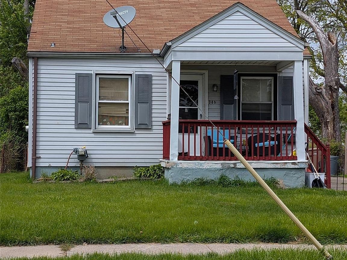 Primary listing photo