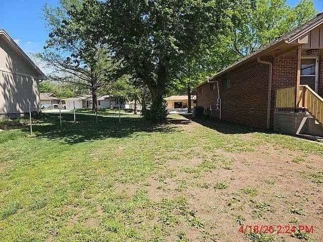Listing photo 4
