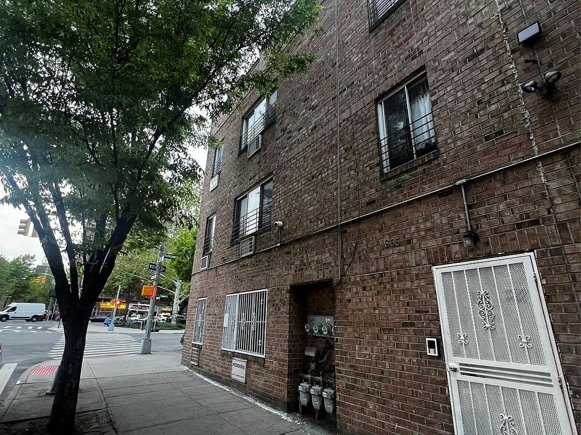 Primary listing photo