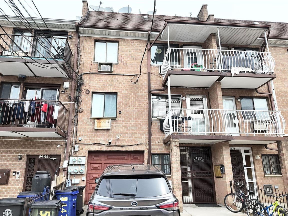 Primary listing photo