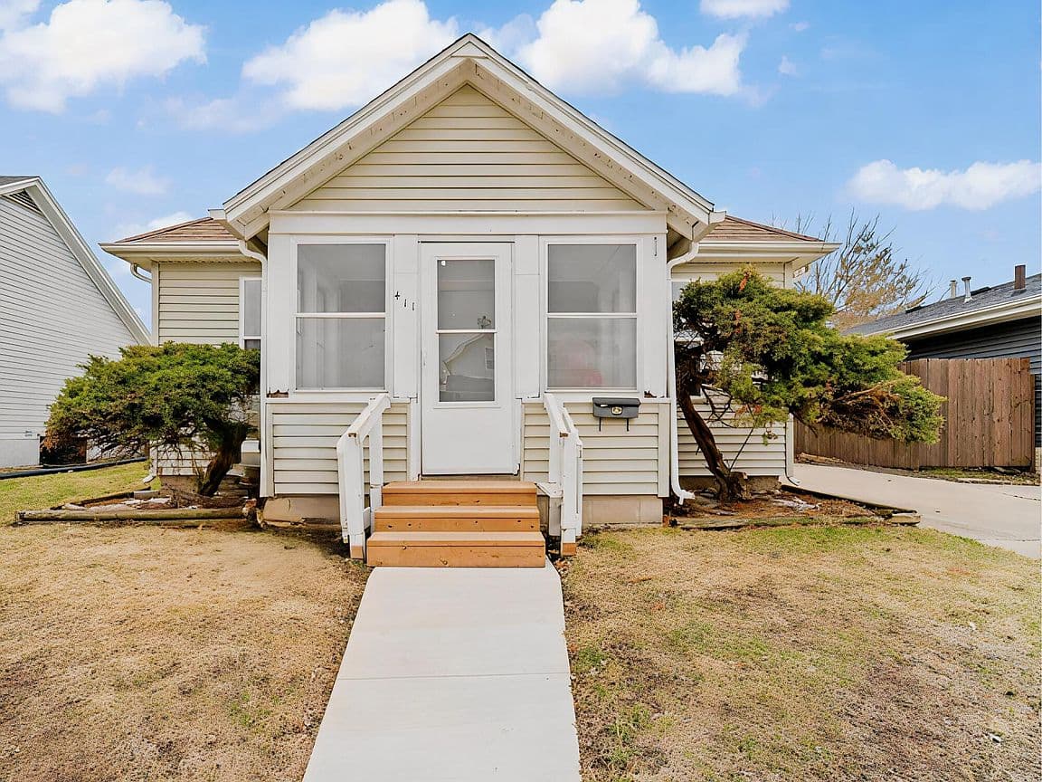 Primary listing photo