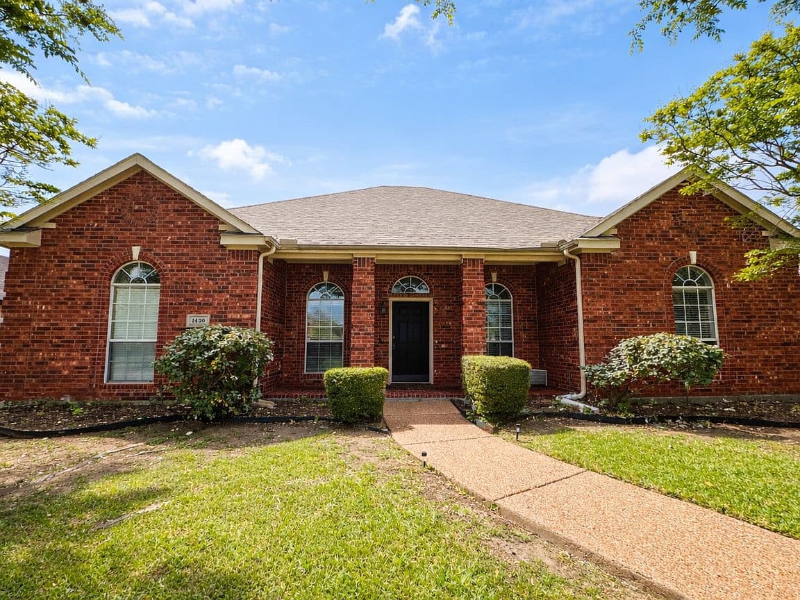 Primary listing photo