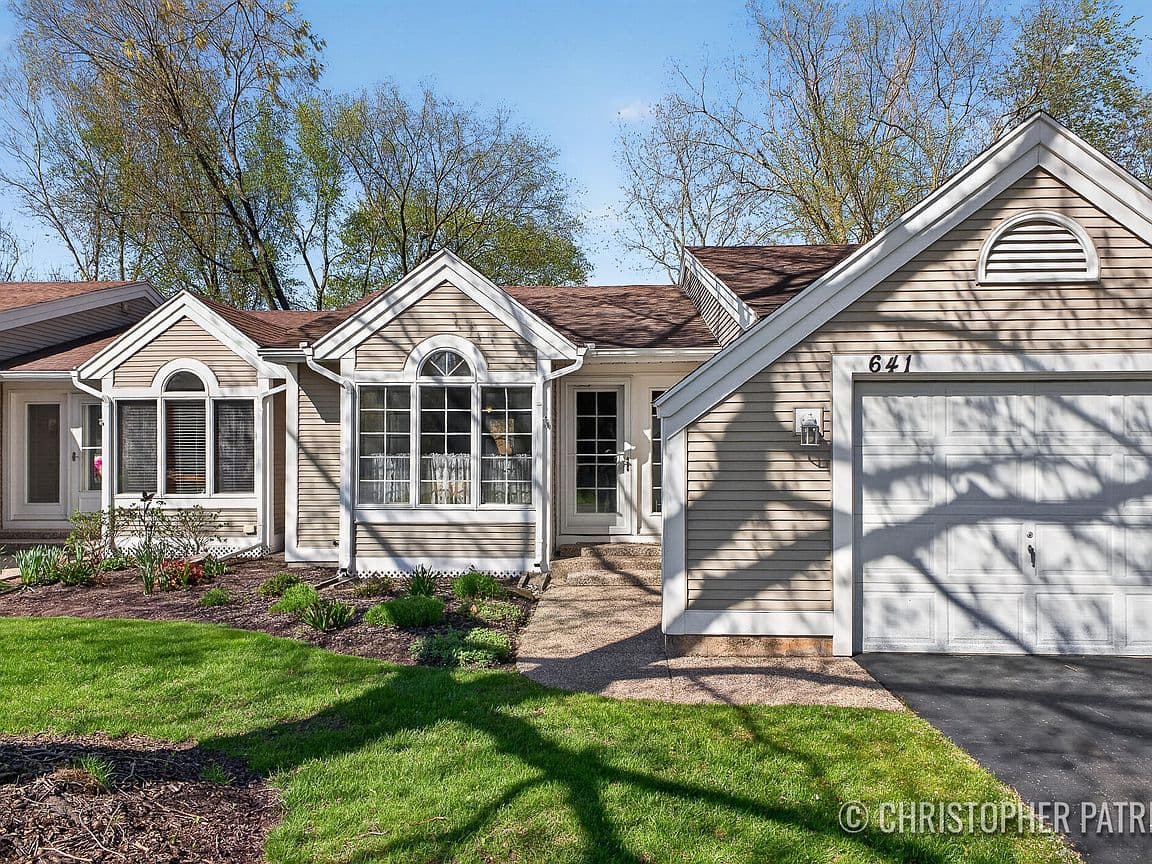 Primary listing photo