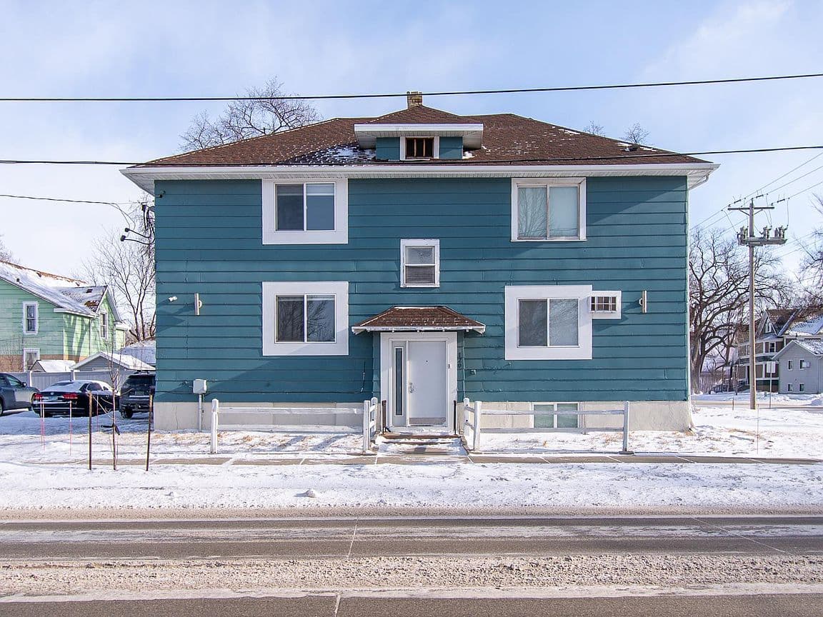 Primary listing photo