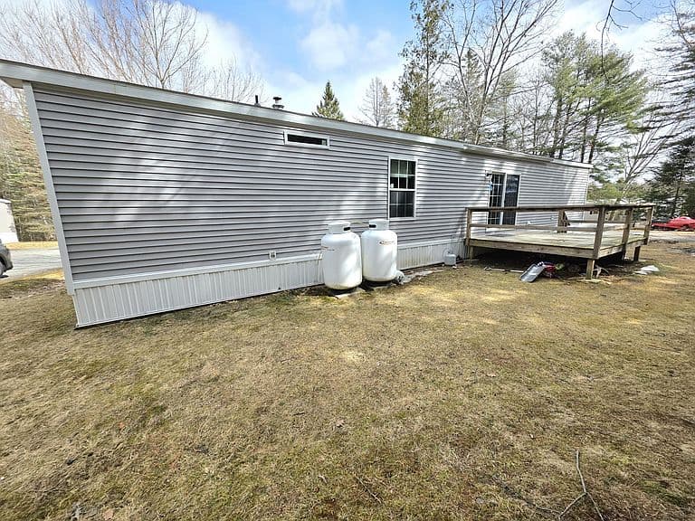 Listing photo 5