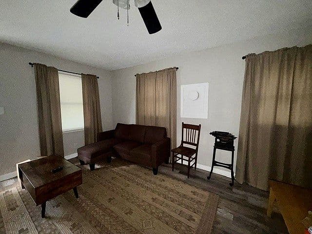 Listing photo