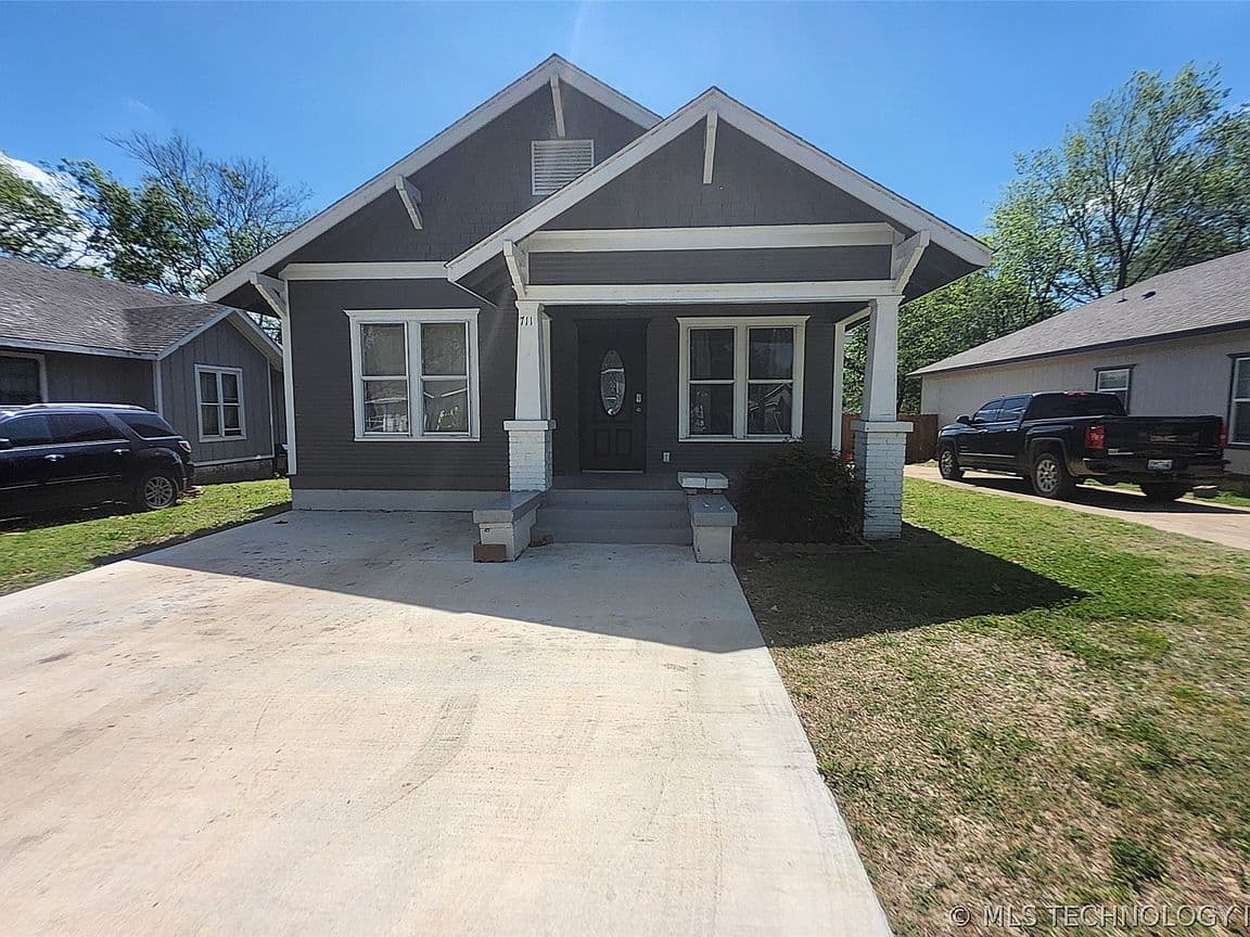 Primary listing photo