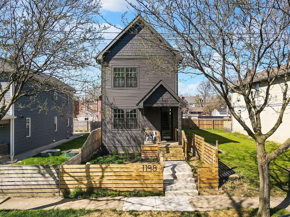 Primary listing photo