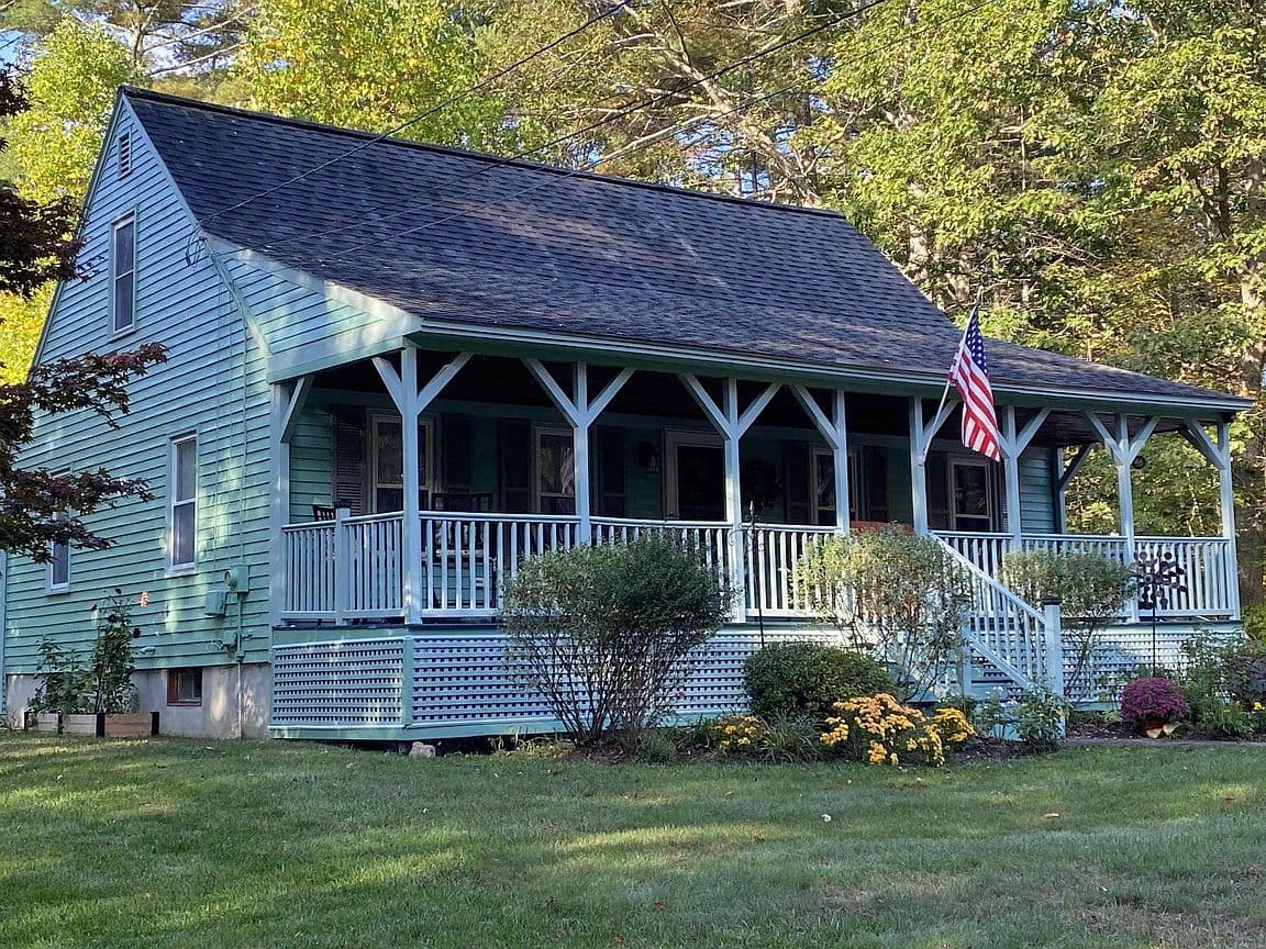 Primary listing photo